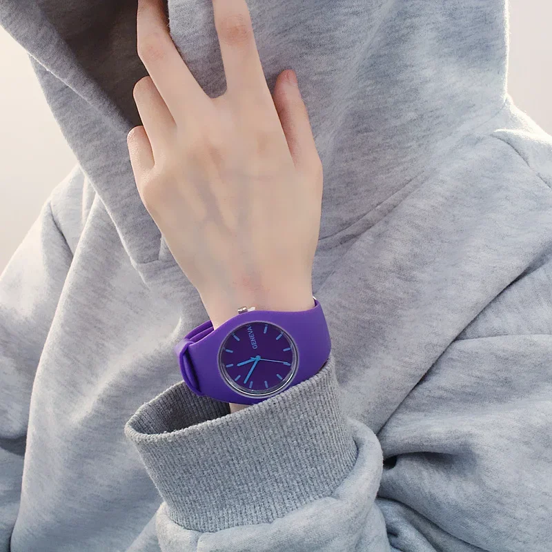 Männer uhr Frauen Creme Farbe  – Silicone Band Women Bewertung und Preis