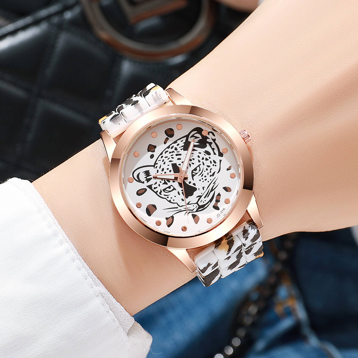 2 Stück/Set modische Damenuhre – Silicone Band Women Bewertung und Preis